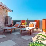 3 Bedroom In Plovanija *