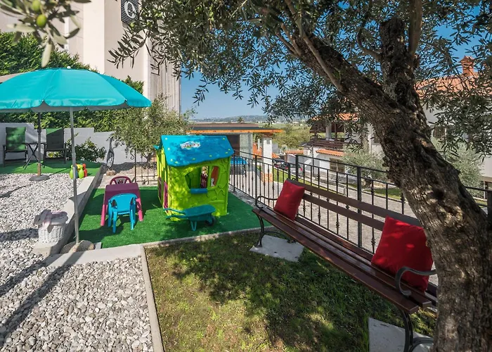 Semesterbostad 3 Bedroom In Plovanija Portorož