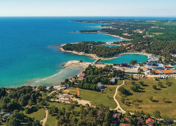 Semesterbostad 3 Bedroom In Plovanija *